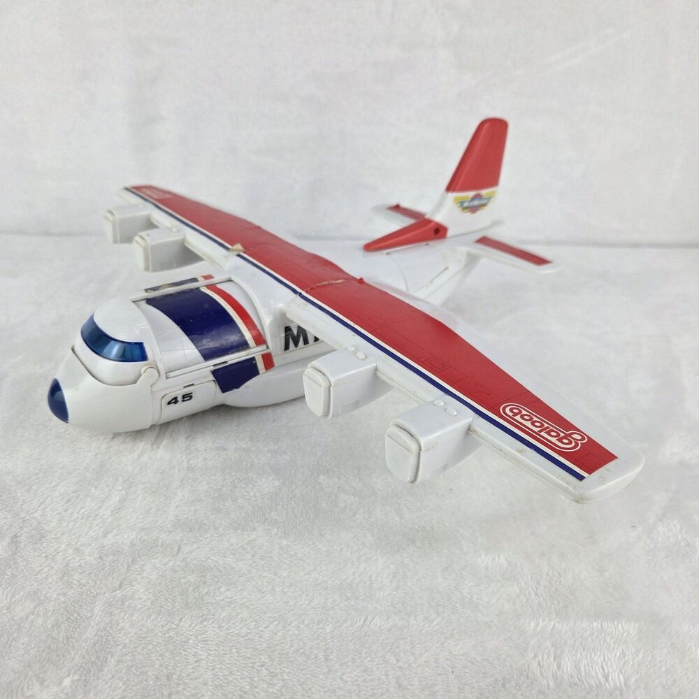 Vintage 1988 Galoob Micro Machines C-7 Air Cargo Action Playset Airplane